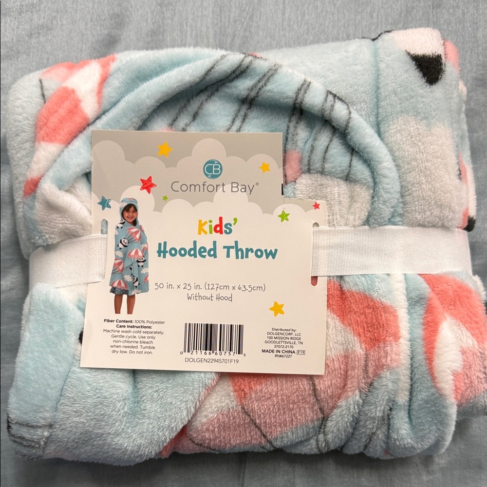 Comfort Bay Kids Hooded Throw panda design